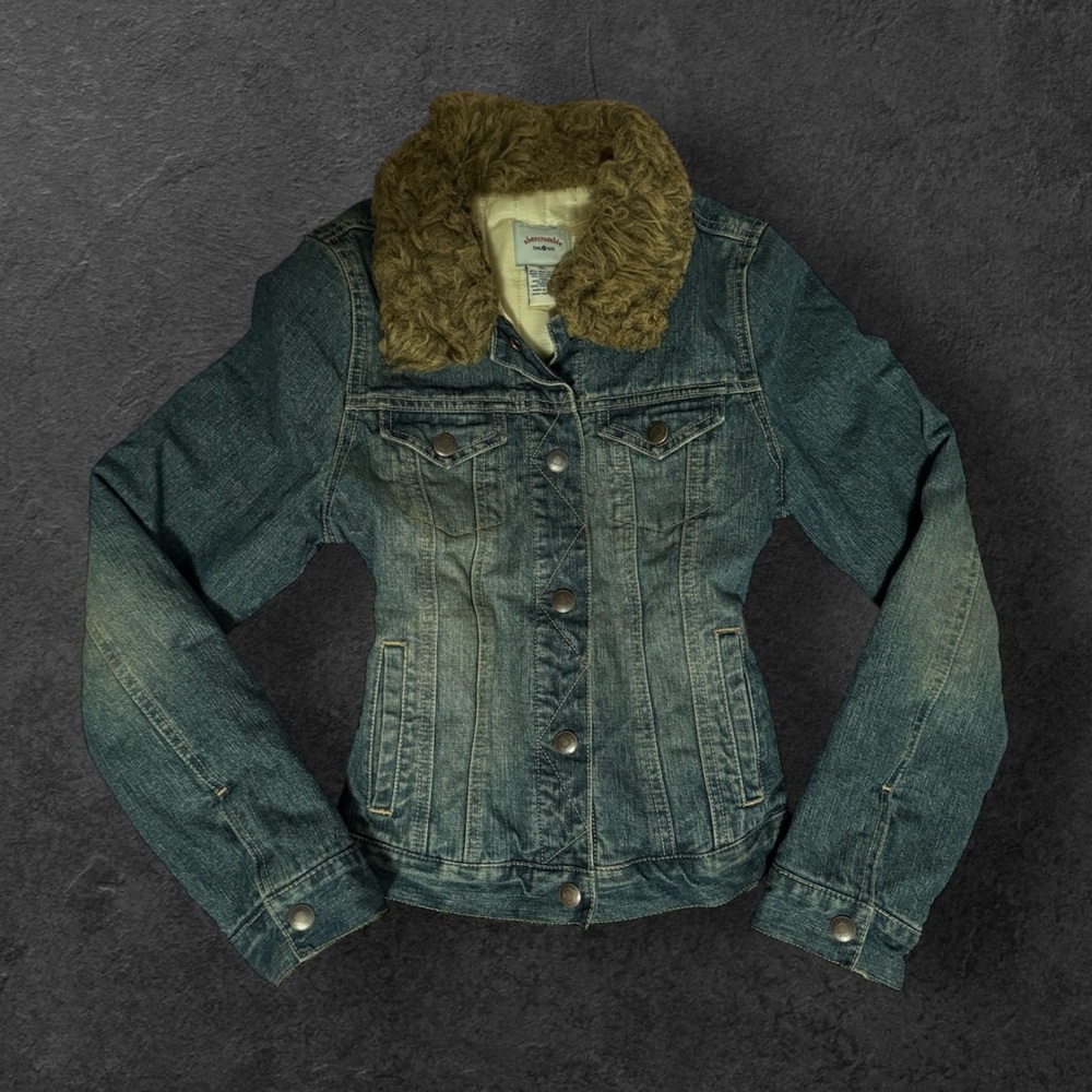 Vintage Y2K Abercrombie Fur Denim Jacket